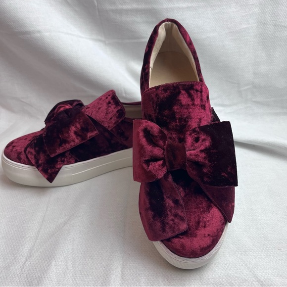 Alex and Alex Womens Babee Burgundy Velvet Slip On Sneakers Sz 7.5 - Picture 7 of 8